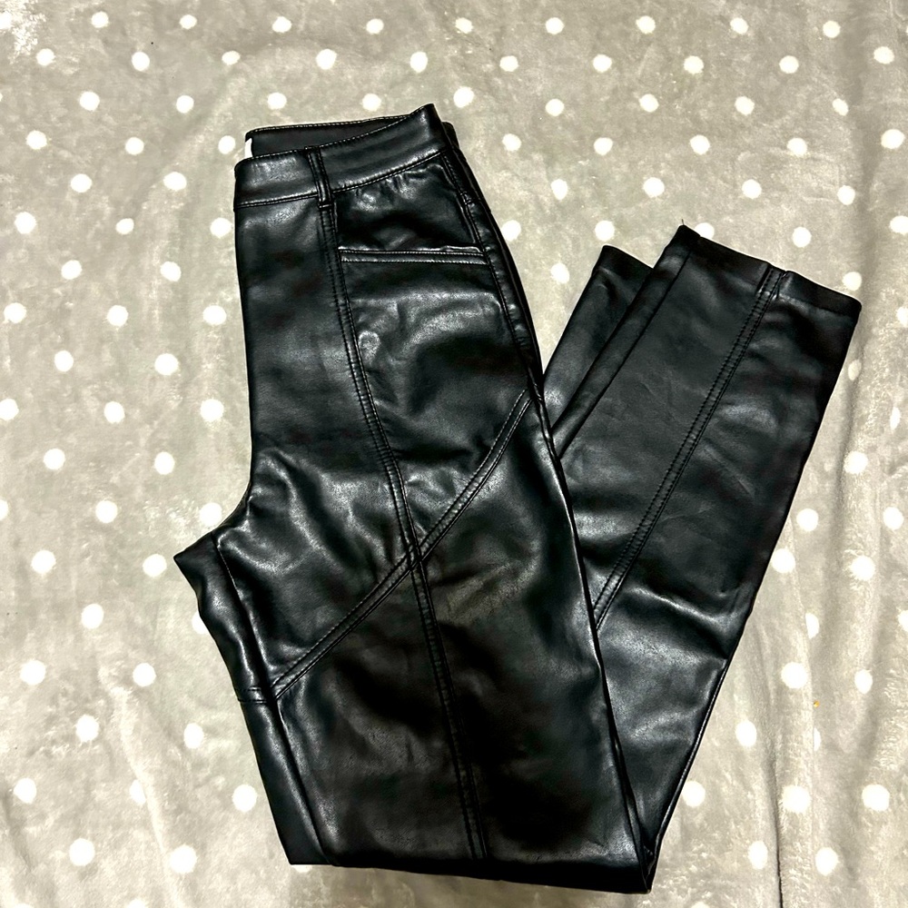 Wilfred Rebel Vegan Leather Pant